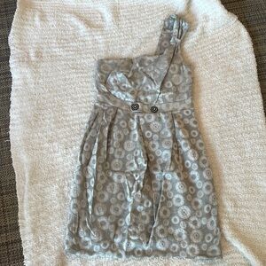 Silver patterned one shoulder holiday dress